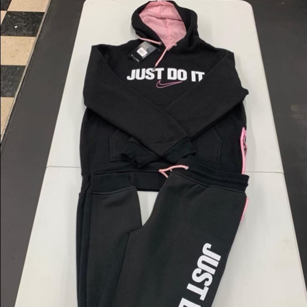 Nike suits